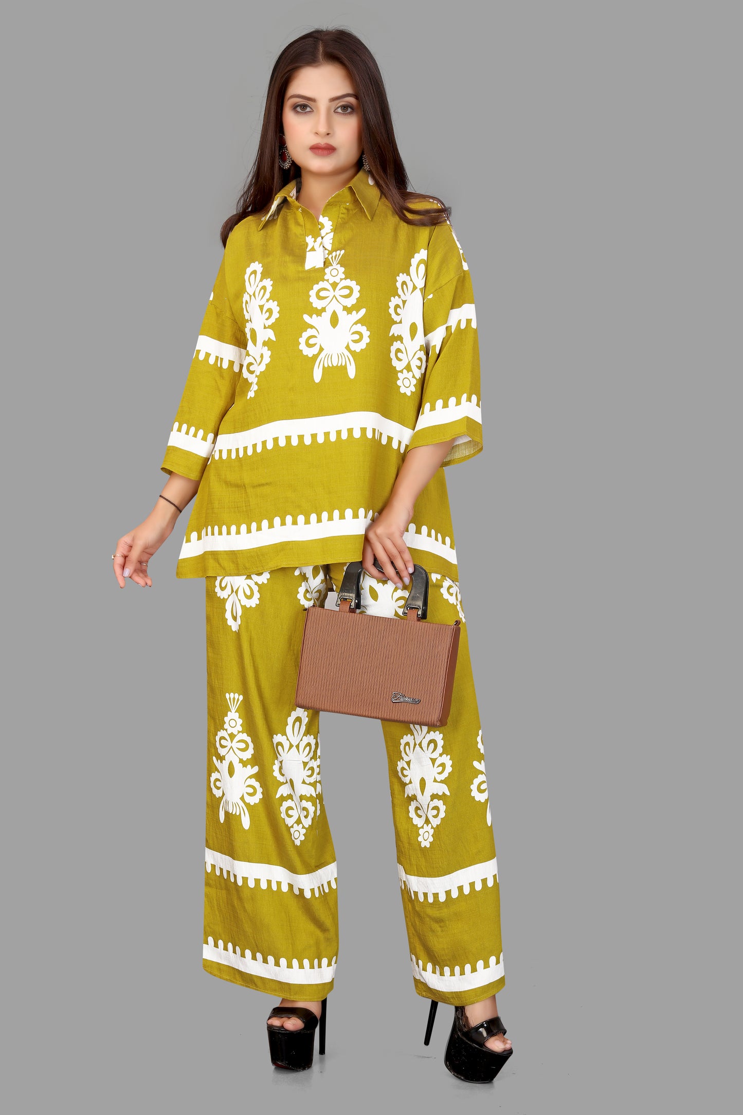 Women's Printed Co-ord Set - Oversized Top & Palazzo Pants