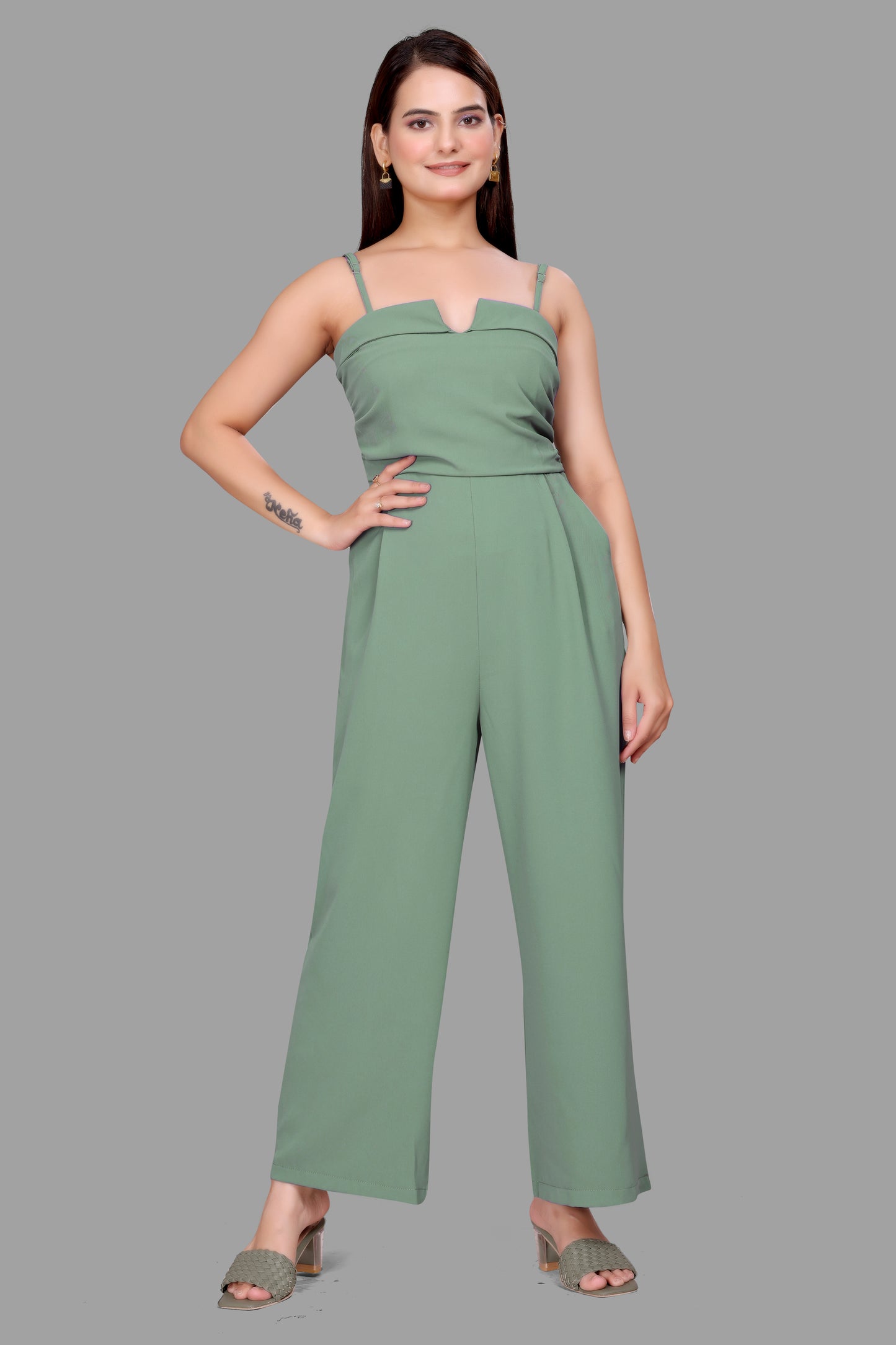 Women's Wide Leg Jumpsuit with Shoulder Straps – Elegant One-Piece Outfit