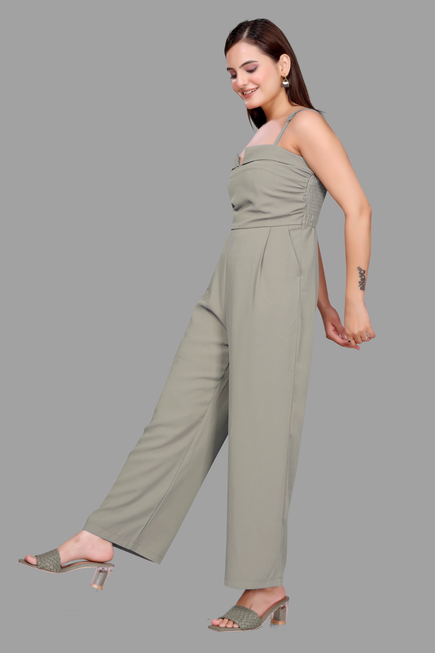 Women's Wide Leg Jumpsuit with Shoulder Straps – Elegant One-Piece Outfit