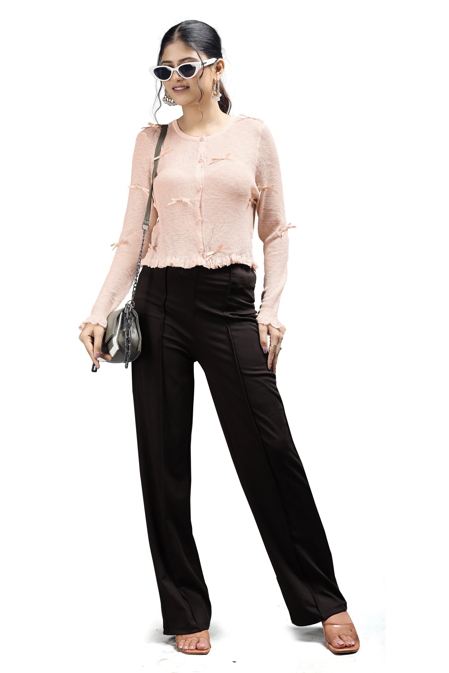 Lightweight and breathable knit fabric Top