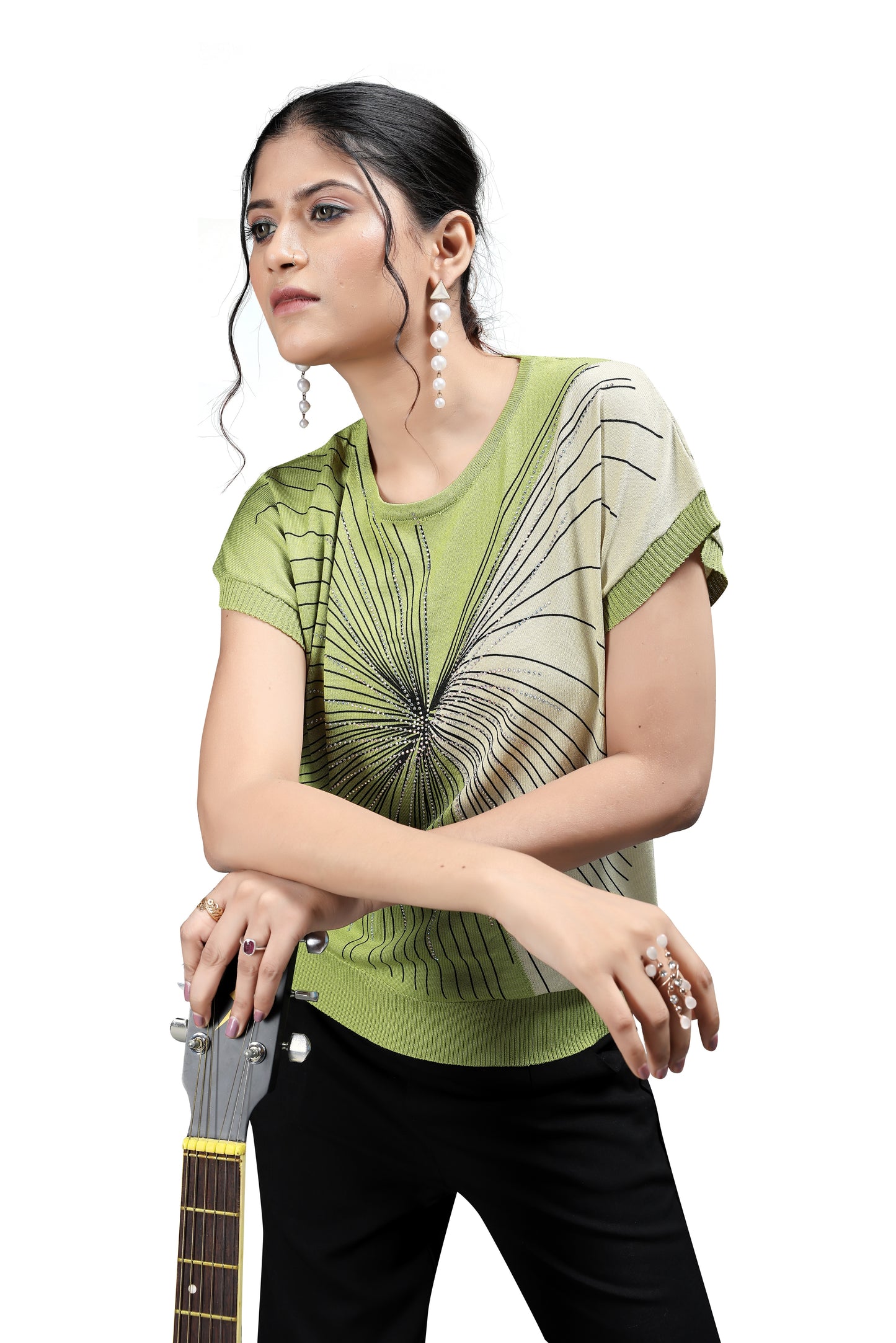 Women's Stylish Two-Tone Knit Soft Jute with Embroidered Starburst Design