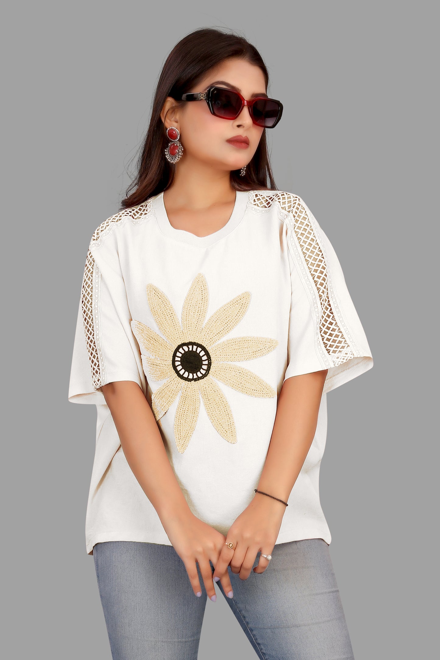 Women's Floral Appliqué Top - Mesh Sleeve Casual Top