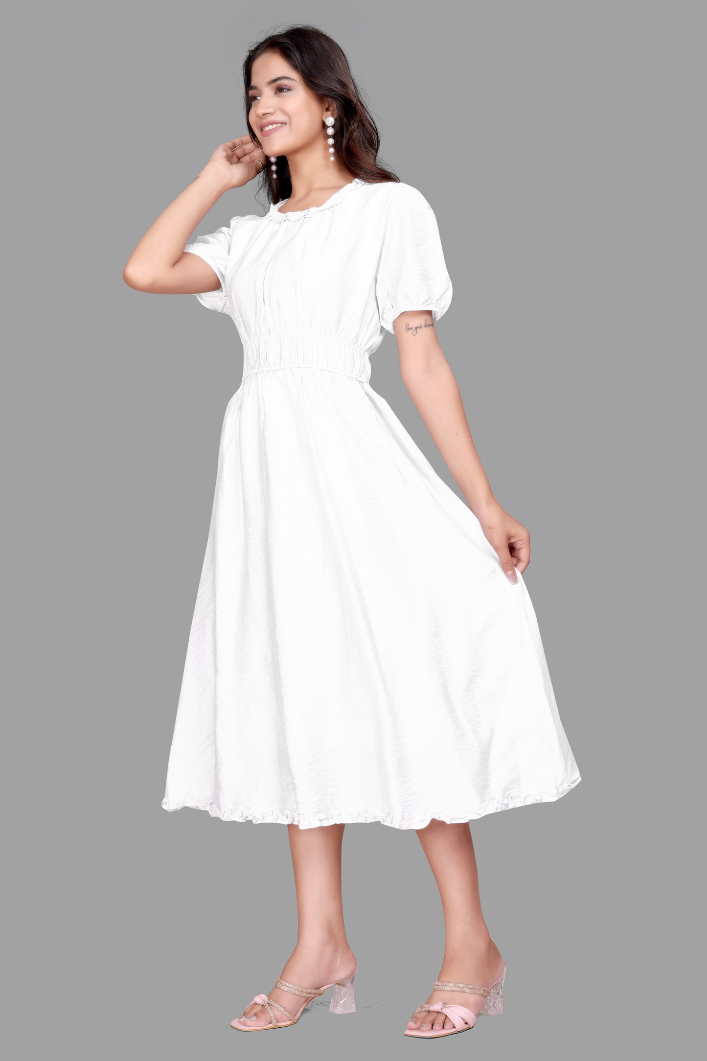 Women's Textured Midi Dress - Puff Sleeve Flared dress