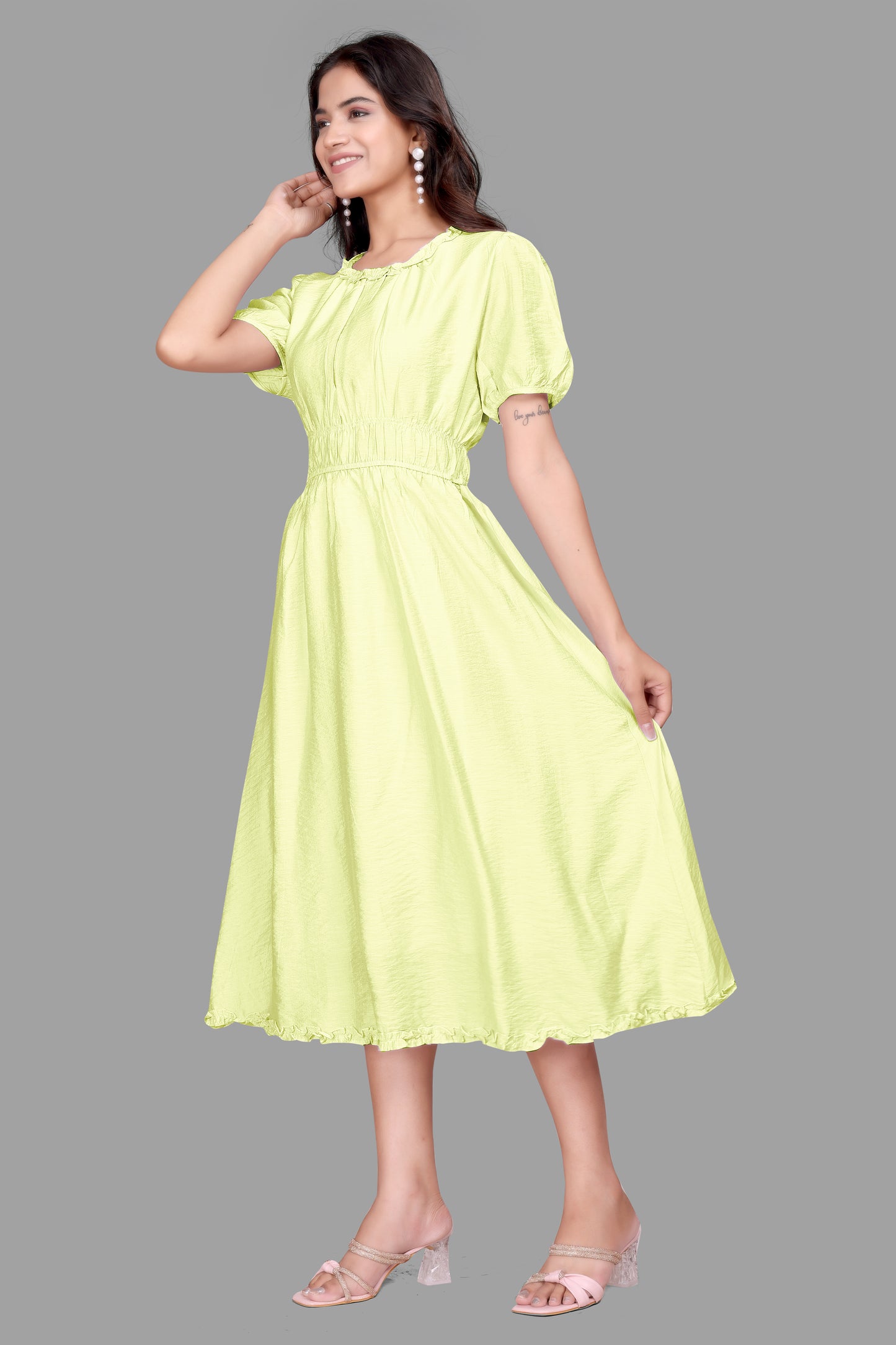 Women's Textured Midi Dress - Puff Sleeve Flared dress