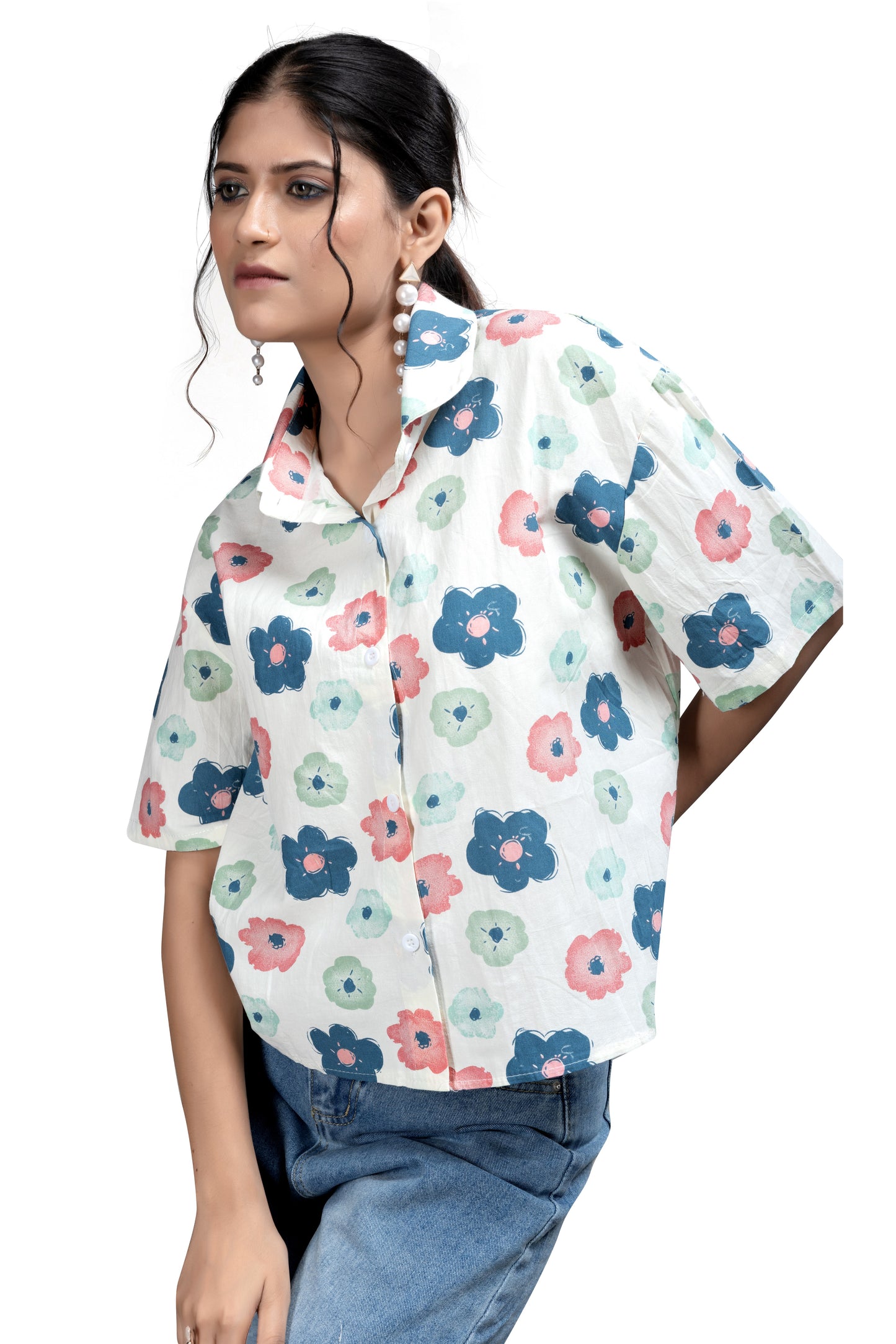 Relaxed Fit Flower Print Shirt for Casual Wear
